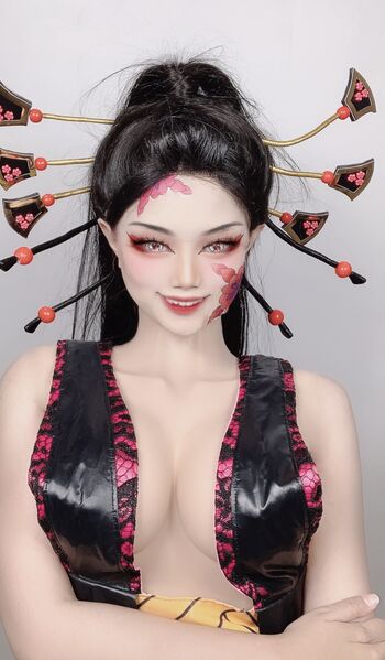 Full leaked Iamyourwaiffuu private onlyfans photo