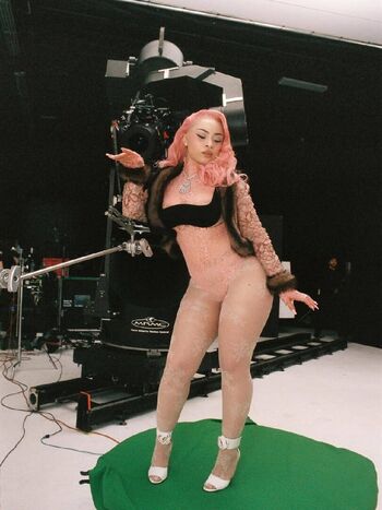 Full leaked Ice spice private onlyfans photo