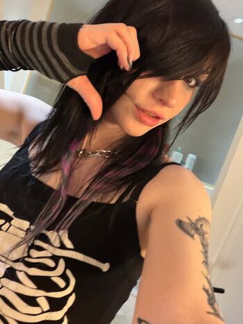 Full leaked Ickypeach private onlyfans photo