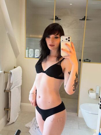 Full leaked Ickypeach  page private onlyfans photo