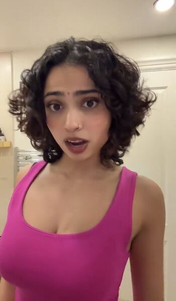 Full leaked Iconicakes page private onlyfans photo