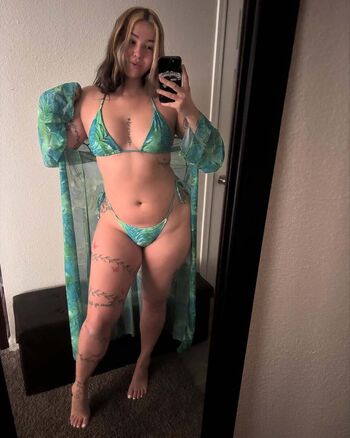 Full leaked Ihoop valerie private onlyfans photo