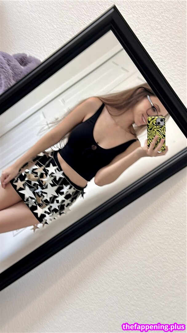 iiiZwerg Naken OnlyFans Foto #22