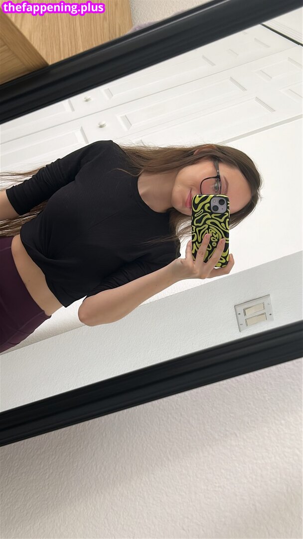 iiiZwerg Foto OnlyFans Desnuda #55