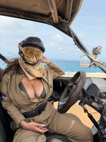 Full leaked Ika dauria  page private onlyfans photo