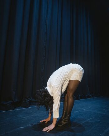 Full leaked Ilana glazer private onlyfans photo