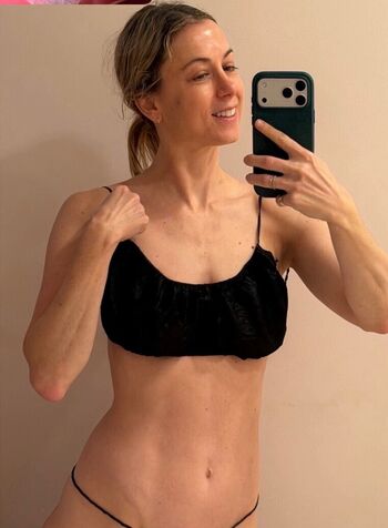 Full leaked Iliza shlesinger private onlyfans photo