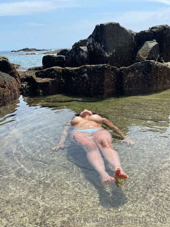 Full leaked Illaroom private onlyfans photo