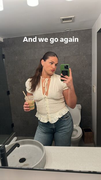 Full leaked Ilona maher private onlyfans photo