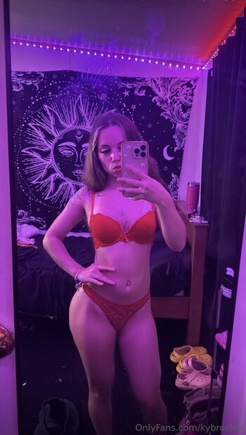 Full leaked Ilovekyliee private onlyfans photo