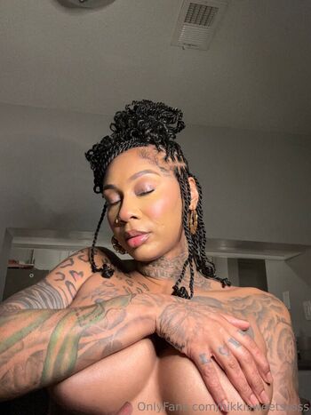 Full leaked Ilovenikkisweets private onlyfans photo