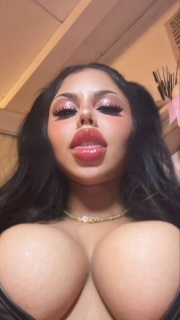 Iluvcinnie