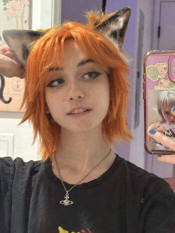 Full leaked Iluvmeww page private onlyfans photo