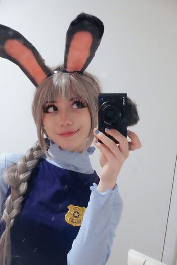 Full leaked Iluvmeww page private onlyfans photo