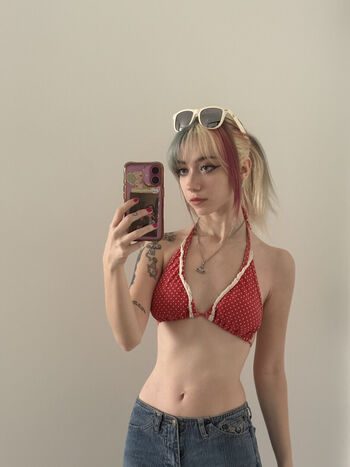 Full leaked Iluvmeww page private onlyfans photo