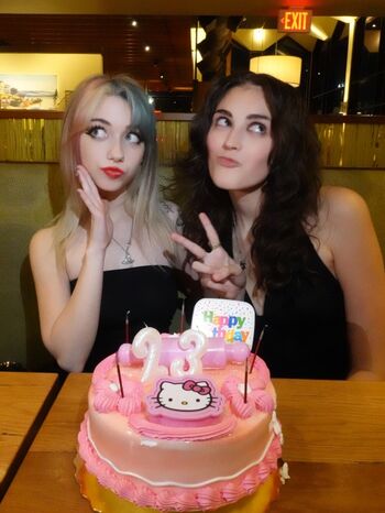 Full leaked Iluvmeww page private onlyfans photo