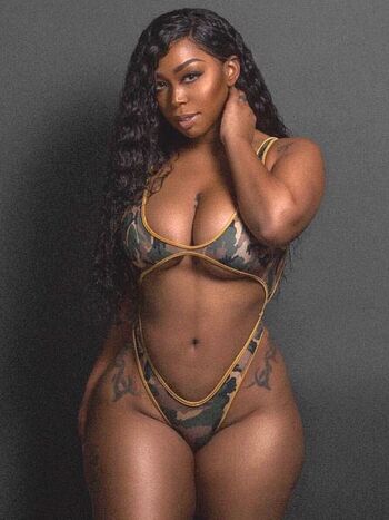 Full leaked Iluvtokyo private onlyfans photo