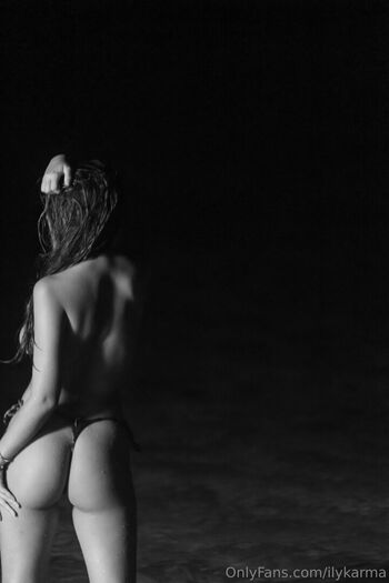 Full leaked Ilykarma private onlyfans photo