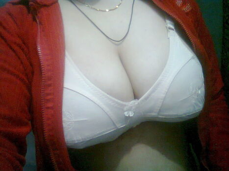 Full leaked Indian exhibition private onlyfans photo