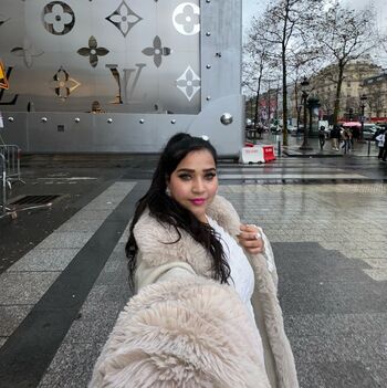 Full leaked Indian girls page private onlyfans photo