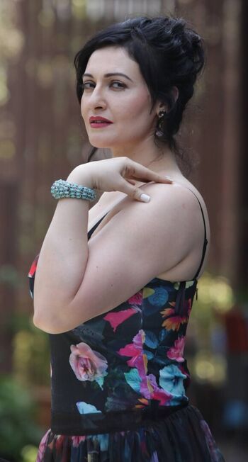 Full leaked Indian girls private onlyfans photo