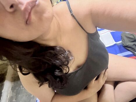 Full leaked Indian naughty stuff private onlyfans photo