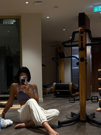 Full leaked Ines loucif private onlyfans photo