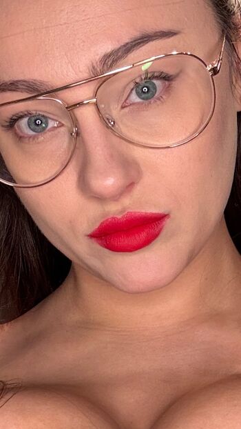 Full leaked Innaluve page private onlyfans photo