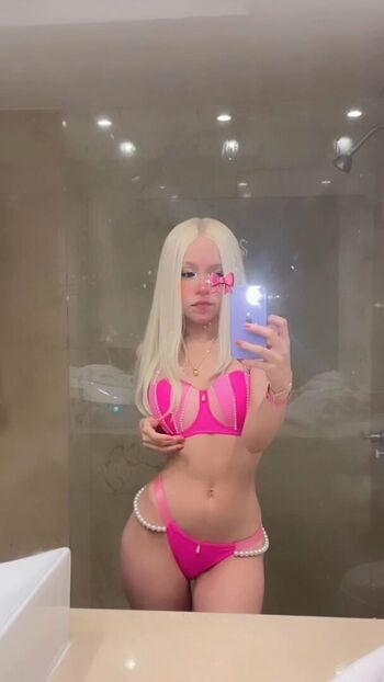 Full leaked Insy dolly private onlyfans photo