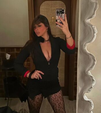 Full leaked Iris mulas page private onlyfans photo