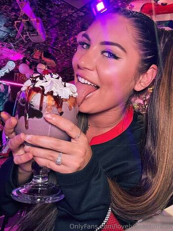 Full leaked Iris story private onlyfans photo