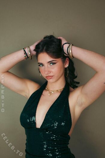 Full leaked Iris vallarani private onlyfans photo