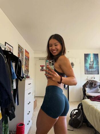 Full leaked Iris yang private onlyfans photo