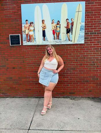 Full leaked Isa belle private onlyfans photo