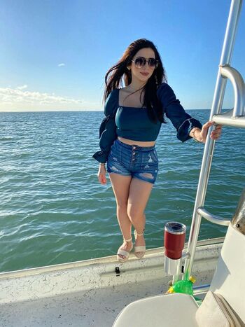 Full leaked Isa monique hurtado private onlyfans photo