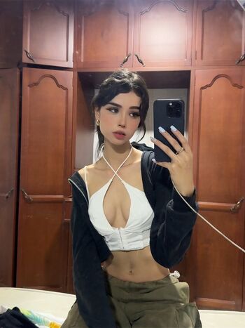 Full leaked Isabella quintero private onlyfans photo