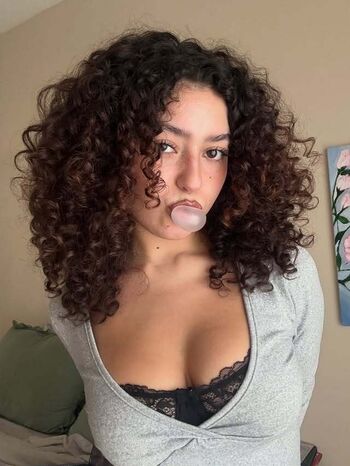 Full leaked Isabellaissweet private onlyfans photo