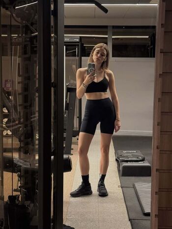 Full leaked Isabelle drummond page private onlyfans photo