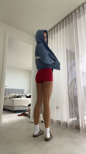 Full leaked Isabelle petzl private onlyfans photo