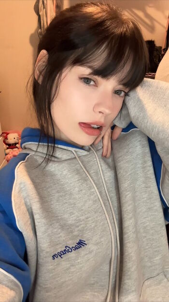 Full leaked Isizzly page private onlyfans photo