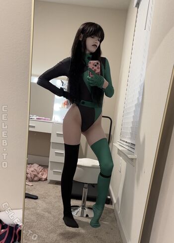 Full leaked Isizzly page private onlyfans photo