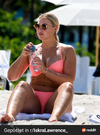Full leaked Iskra lawrence page private onlyfans photo