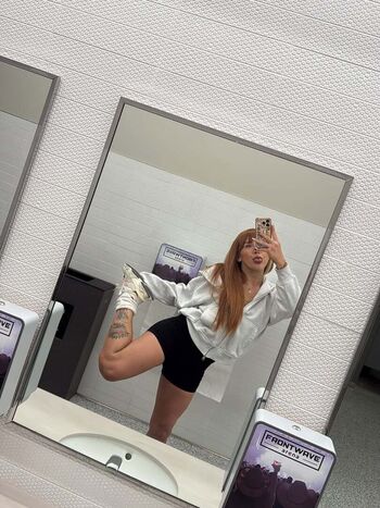 Full leaked Isla dawn private onlyfans photo