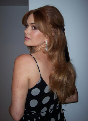 Full leaked Isla fisher private onlyfans photo