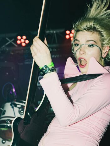 Full leaked Issey carts private onlyfans photo