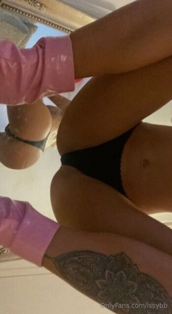 Full leaked Issyhub private onlyfans photo