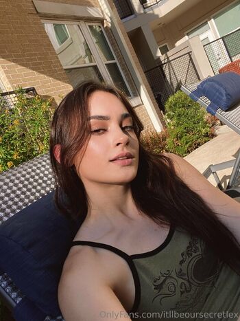 Full leaked Itllbeoursecretlex private onlyfans photo