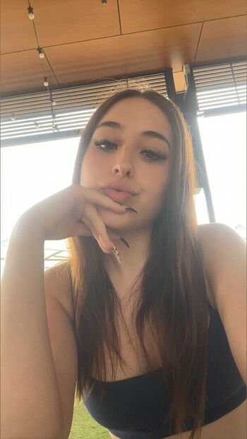 Full leaked Itsdiorxx babyybambiixx page private onlyfans photo