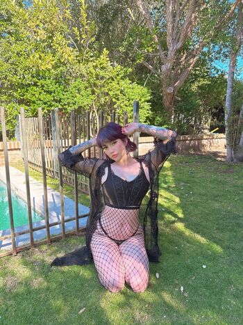 Full leaked Itsfay fay sg fay suicide girl private onlyfans photo