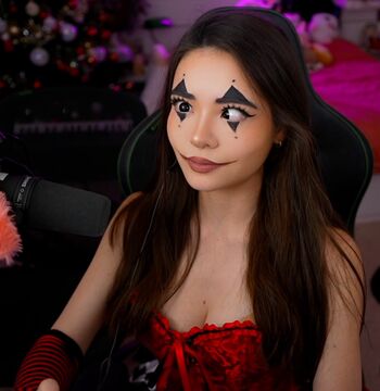 Full leaked Itskatchii  page private onlyfans photo